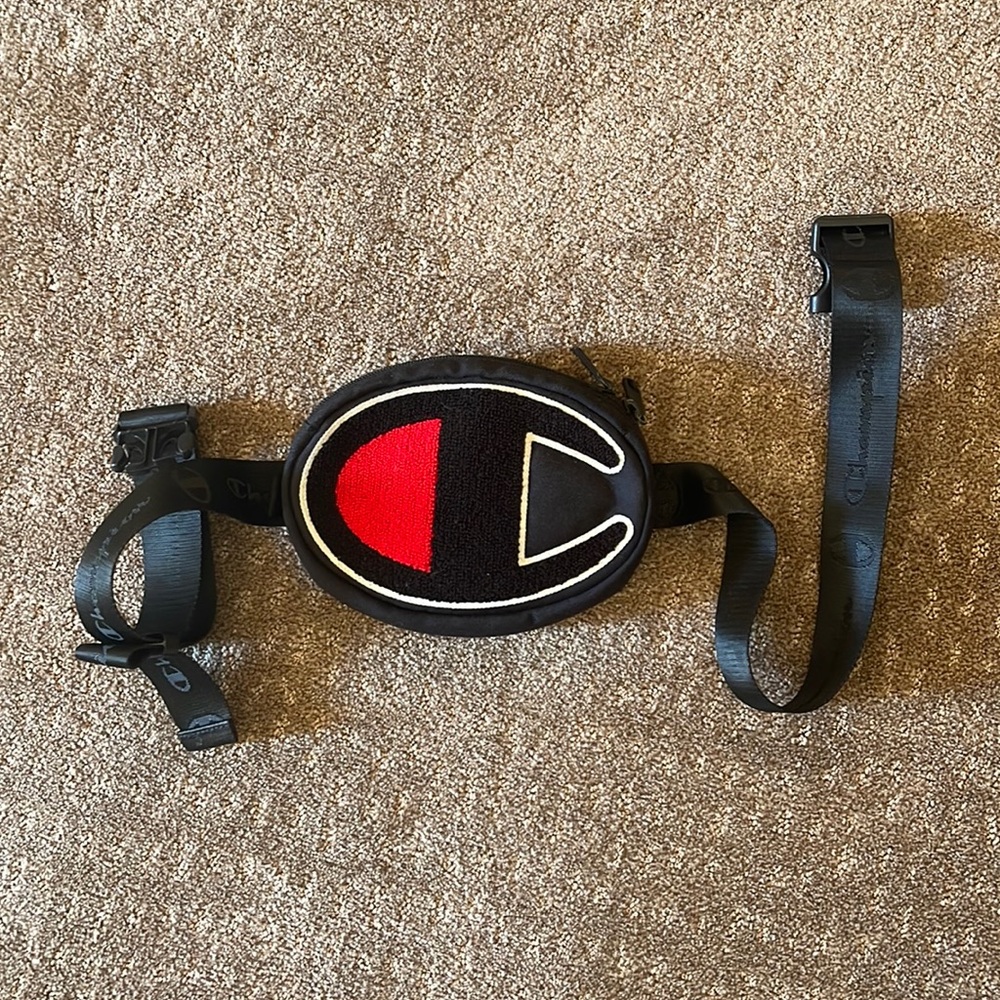 Champion Fanny Pack